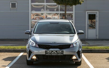 KIA Rio IV, 2022 год, 1 455 000 рублей, 2 фотография