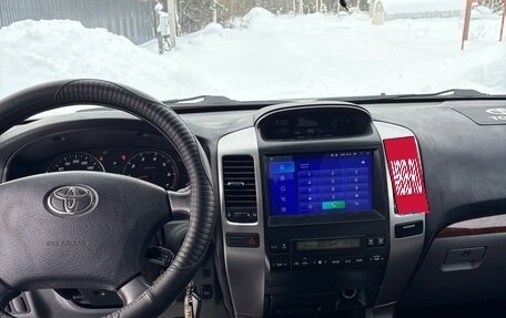 Toyota Land Cruiser Prado 120 рестайлинг, 2006 год, 2 100 000 рублей, 10 фотография