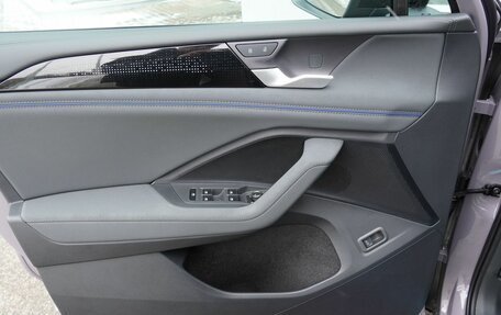 Volkswagen Tiguan, 2025 год, 4 900 000 рублей, 15 фотография