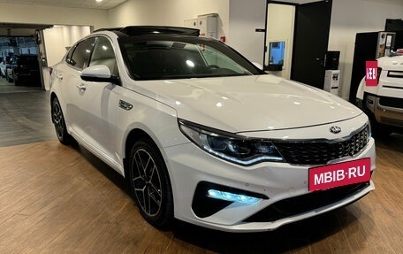 KIA Optima IV, 2019 год, 1 990 000 рублей, 3 фотография
