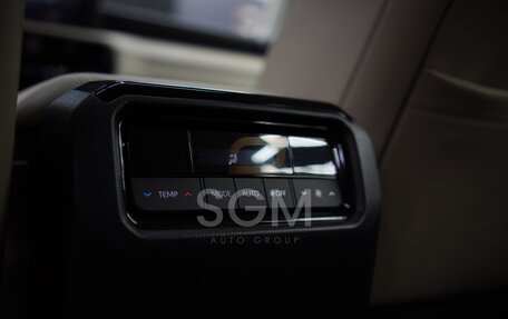 Toyota Land Cruiser Prado, 2025 год, 12 490 000 рублей, 13 фотография