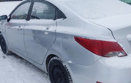 Hyundai Solaris II рестайлинг, 2016 год, 735 000 рублей, 4 фотография