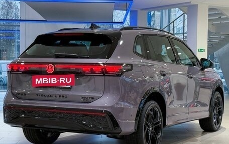 Volkswagen Tiguan, 2025 год, 4 900 000 рублей, 2 фотография