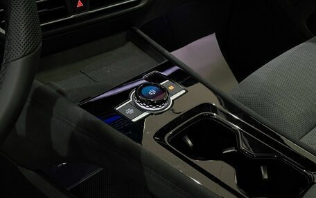 Volkswagen Tiguan, 2025 год, 4 900 000 рублей, 20 фотография