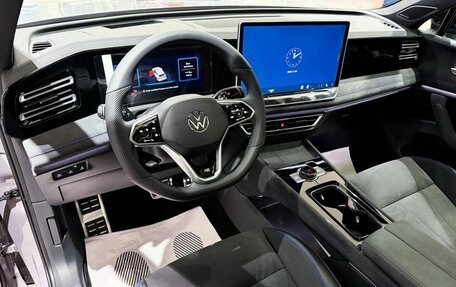 Volkswagen Tiguan, 2025 год, 4 900 000 рублей, 18 фотография