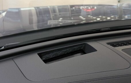 Volkswagen Tiguan, 2025 год, 4 900 000 рублей, 21 фотография