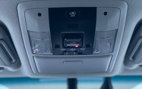 Toyota Land Cruiser Prado 150 рестайлинг 2, 2019 год, 5 500 000 рублей, 17 фотография