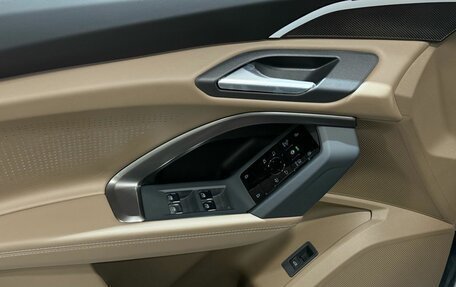 Audi Q5, 2025 год, 7 020 000 рублей, 29 фотография