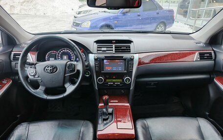 Toyota Camry, 2012 год, 1 649 000 рублей, 14 фотография