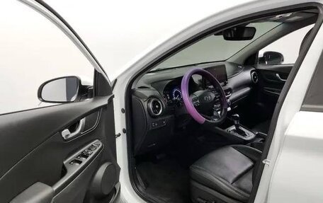 Hyundai Kona I, 2021 год, 1 775 000 рублей, 8 фотография