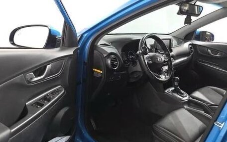 Hyundai Kona I, 2018 год, 1 715 000 рублей, 8 фотография