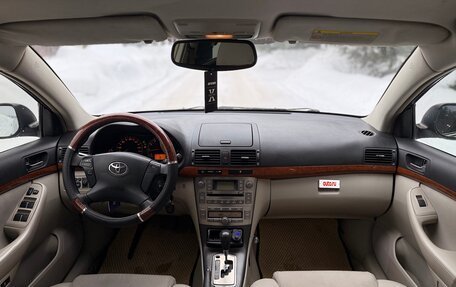 Toyota Avensis III рестайлинг, 2007 год, 677 000 рублей, 11 фотография