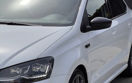 Volkswagen Polo VI (EU Market), 2019 год, 1 550 000 рублей, 2 фотография