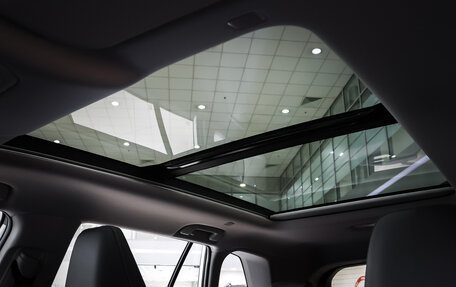 Toyota RAV4, 2025 год, 28 фотография