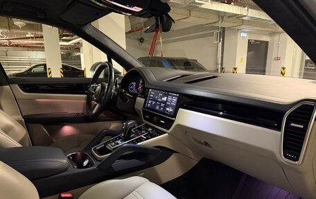 Porsche Cayenne III, 2020 год, 10 000 000 рублей, 18 фотография