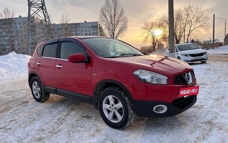 Nissan Qashqai, 2010 год, 810 000 рублей, 2 фотография