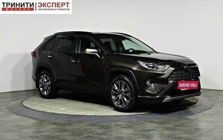 Toyota RAV4, 2019 год, 3 747 000 рублей, 3 фотография