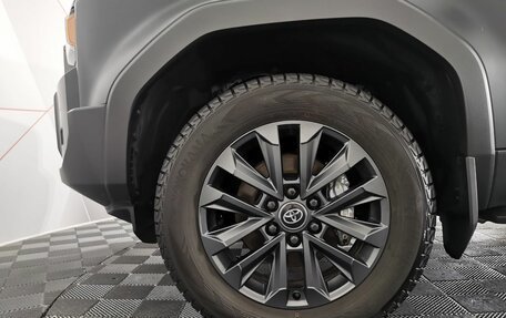 Toyota Land Cruiser Prado, 2024 год, 8 500 000 рублей, 9 фотография