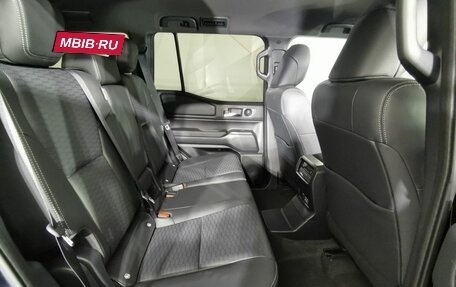 Toyota Land Cruiser Prado, 2024 год, 8 500 000 рублей, 16 фотография