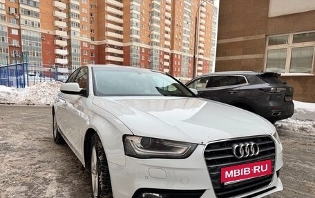 Audi A4, 2014 год, 1 350 000 рублей, 13 фотография