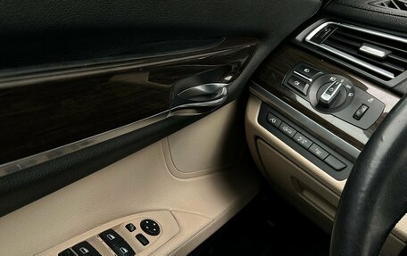 BMW 7 серия, 2009 год, 1 747 800 рублей, 26 фотография