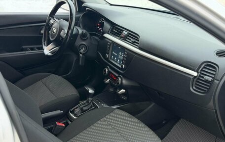 KIA Rio IV, 2019 год, 1 559 000 рублей, 11 фотография