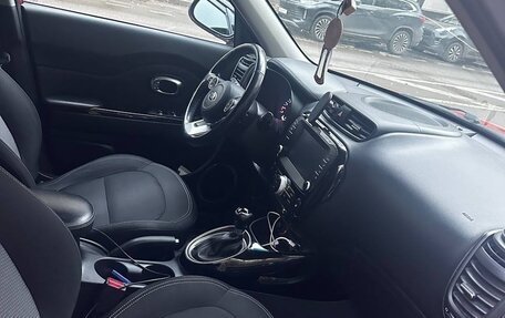 KIA Soul II рестайлинг, 2018 год, 1 330 000 рублей, 7 фотография