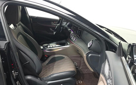 Mercedes-Benz AMG GT I рестайлинг, 2023 год, 10 000 000 рублей, 6 фотография