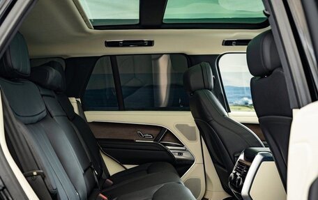 Land Rover Range Rover IV рестайлинг, 2024 год, 15 200 000 рублей, 14 фотография