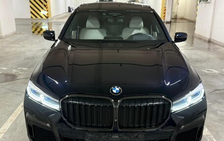 BMW 7 серия, 2020 год, 6 590 000 рублей, 2 фотография