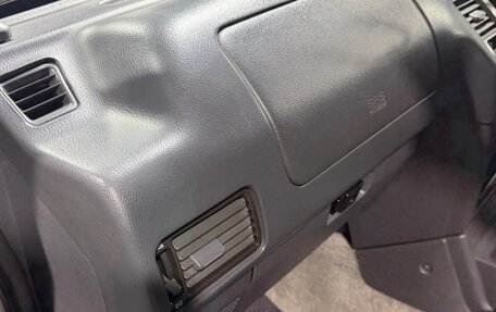 Mitsubishi Pajero III рестайлинг, 1998 год, 1 300 000 рублей, 13 фотография