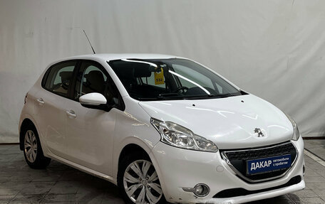 Peugeot 208 II, 2013 год, 520 000 рублей, 2 фотография