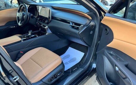 Lexus RX IV рестайлинг, 2023 год, 9 600 000 рублей, 29 фотография
