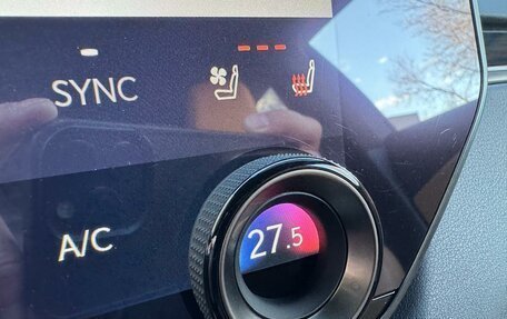 Lexus RX IV рестайлинг, 2023 год, 9 600 000 рублей, 26 фотография