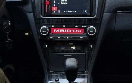 Toyota Avensis III рестайлинг, 2011 год, 1 250 000 рублей, 4 фотография