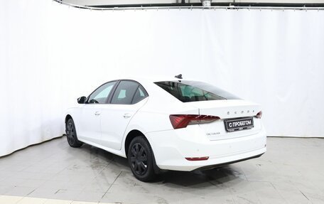 Skoda Octavia IV, 2021 год, 2 750 000 рублей, 6 фотография