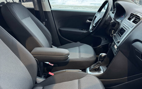 Volkswagen Polo VI (EU Market), 2017 год, 949 000 рублей, 11 фотография