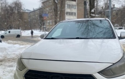 Hyundai Solaris II рестайлинг, 2019 год, 670 000 рублей, 1 фотография