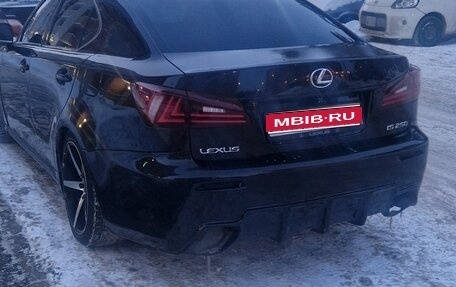 Lexus IS II рестайлинг 2, 2006 год, 800 000 рублей, 1 фотография