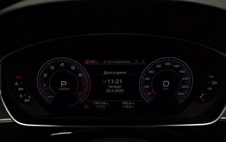 Audi A8, 2018 год, 4 150 000 рублей, 6 фотография