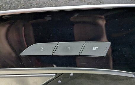 Audi A8, 2018 год, 4 150 000 рублей, 12 фотография