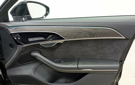 Audi A8, 2018 год, 4 150 000 рублей, 20 фотография