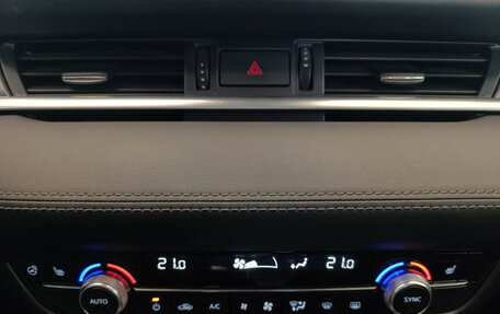 Mazda 6, 2021 год, 3 350 000 рублей, 19 фотография