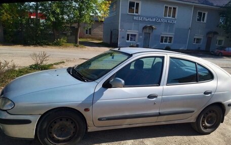 Renault Megane II, 2002 год, 190 000 рублей, 2 фотография