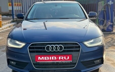 Audi A4, 2015 год, 1 600 000 рублей, 2 фотография