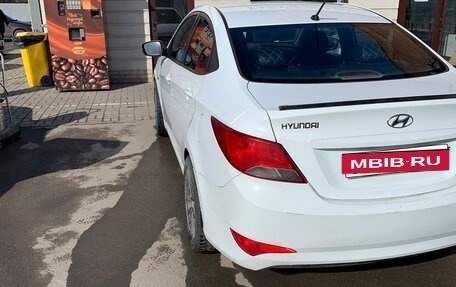 Hyundai Solaris II рестайлинг, 2015 год, 650 000 рублей, 6 фотография