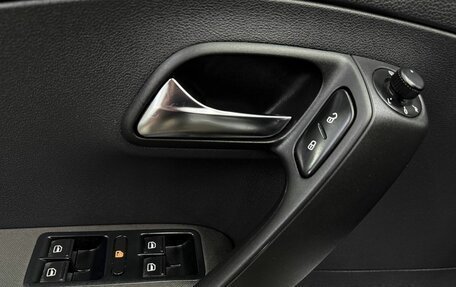 Volkswagen Polo VI (EU Market), 2012 год, 959 999 рублей, 13 фотография