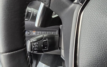 Peugeot 2008 II, 2022 год, 1 470 000 рублей, 13 фотография