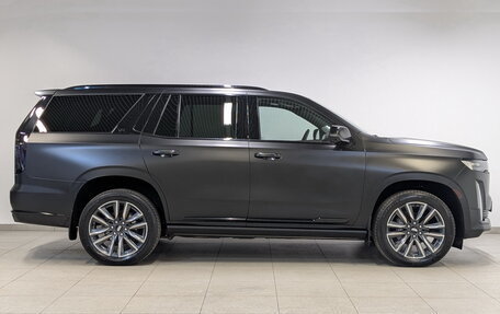 Cadillac Escalade V, 2023 год, 12 990 000 рублей, 4 фотография