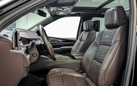 Cadillac Escalade V, 2023 год, 12 990 000 рублей, 22 фотография